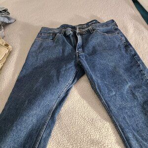 Levis Strauss Relaxed Signature Denim Jeans - size 34x30